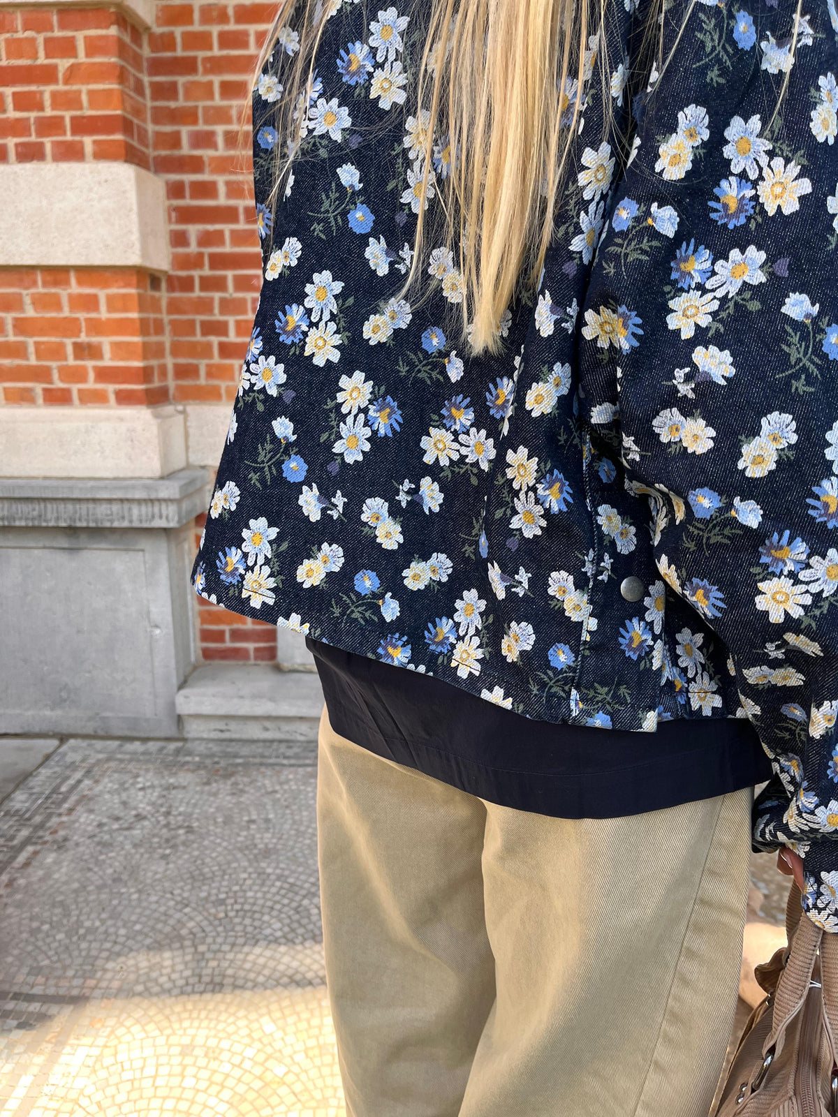 Porter Jacke mit Blumenmuster - Les Soeurs