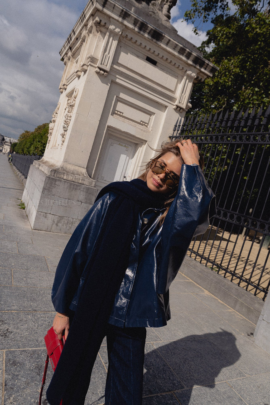Jodie vest navy - Les Jumelles