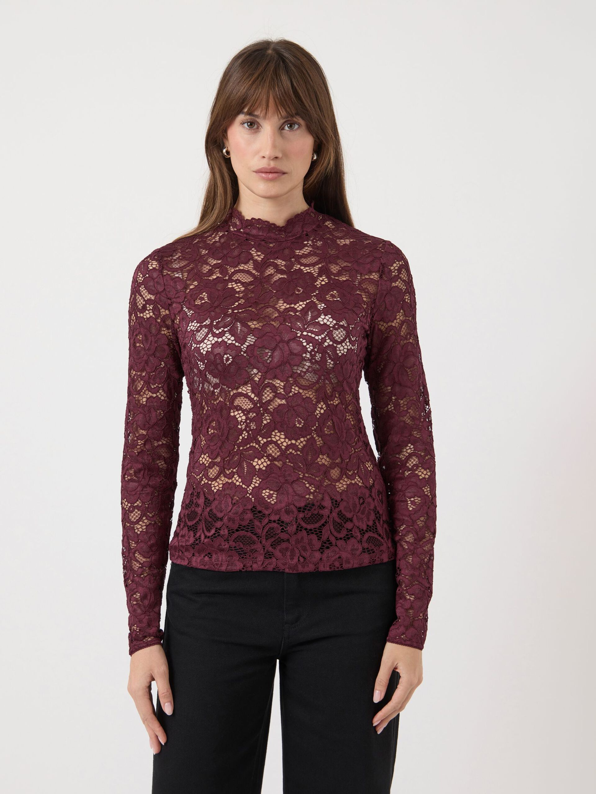 Yaslacy port royale lace blouse - YAS