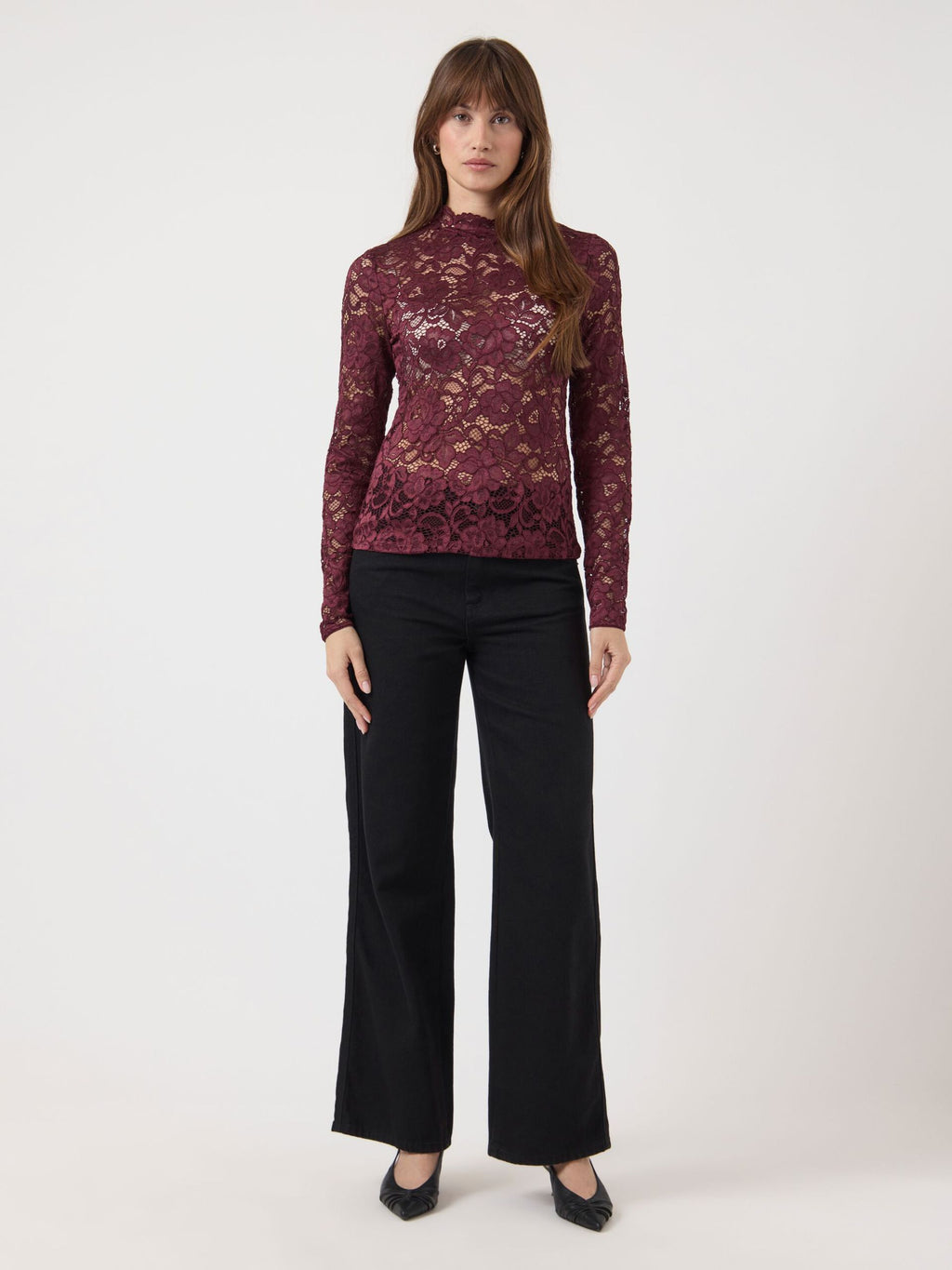 Yaslacey port royale lace blouse - YAS