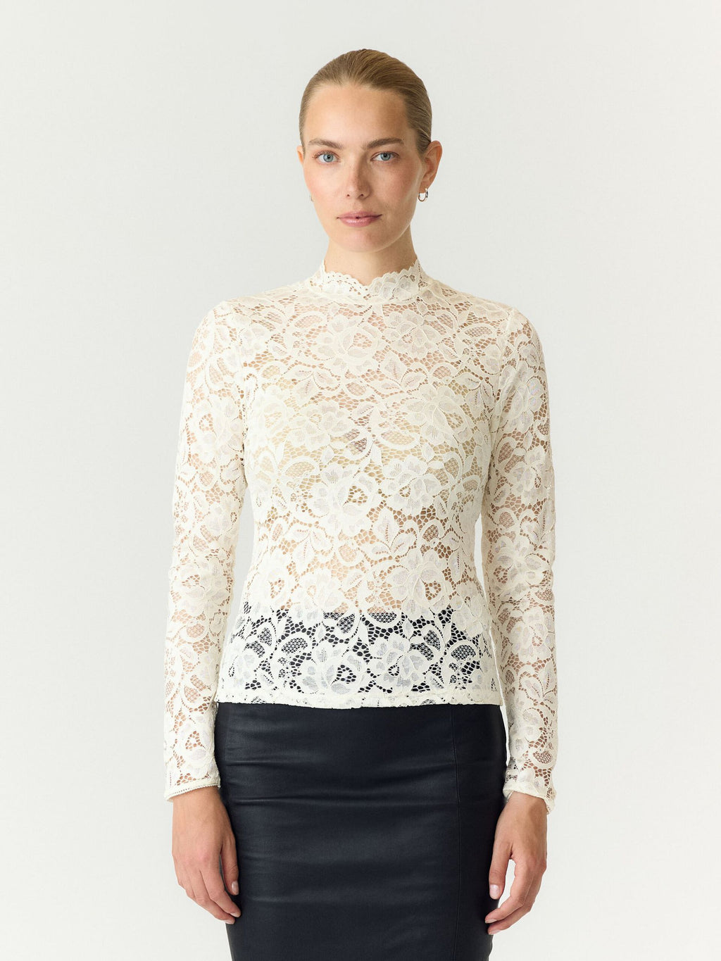 Yaslacey kant top met lange mouwen - YAS