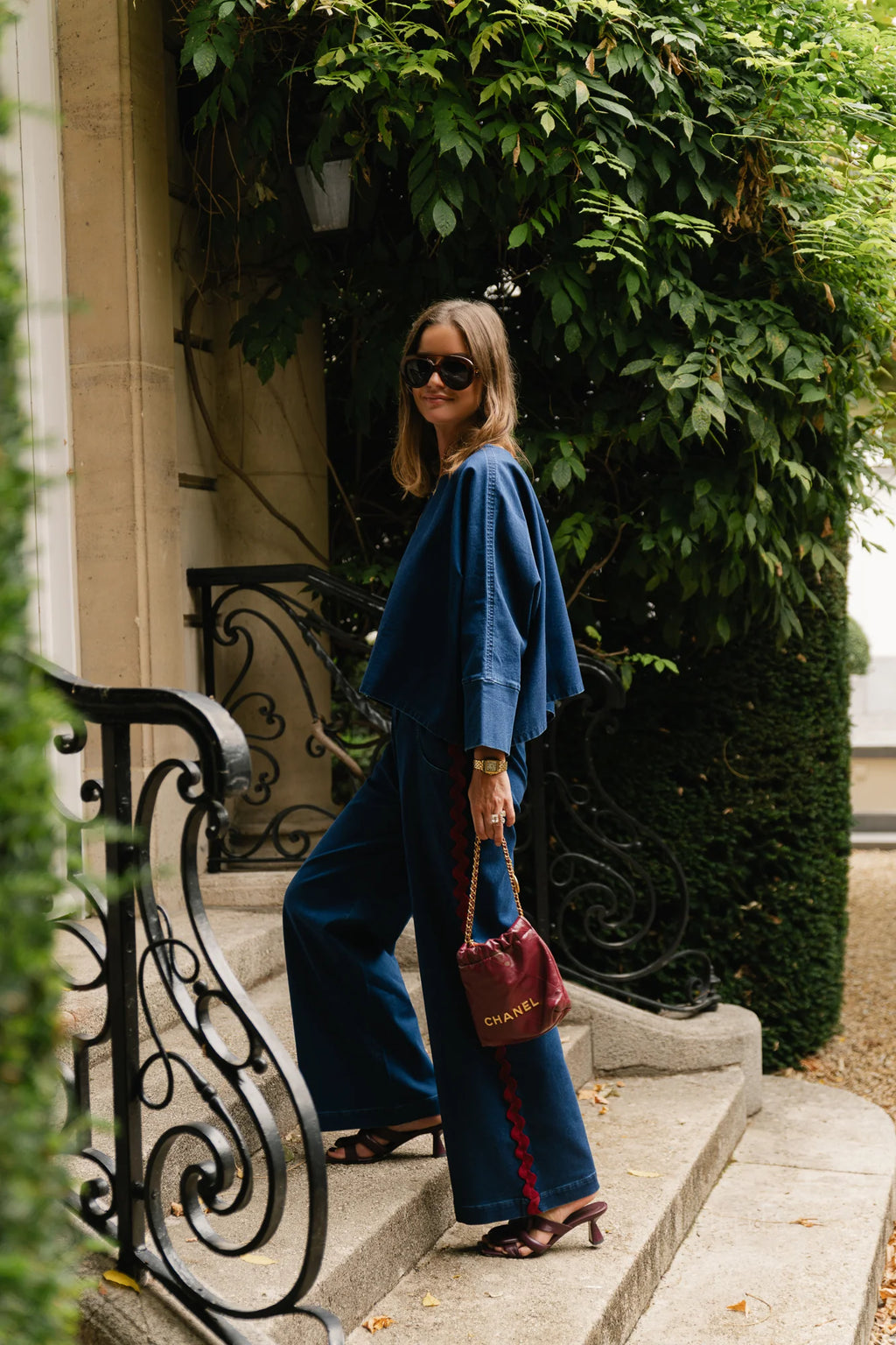 Chemise en jean Ruby bleu marine délavé - Les Jumelles