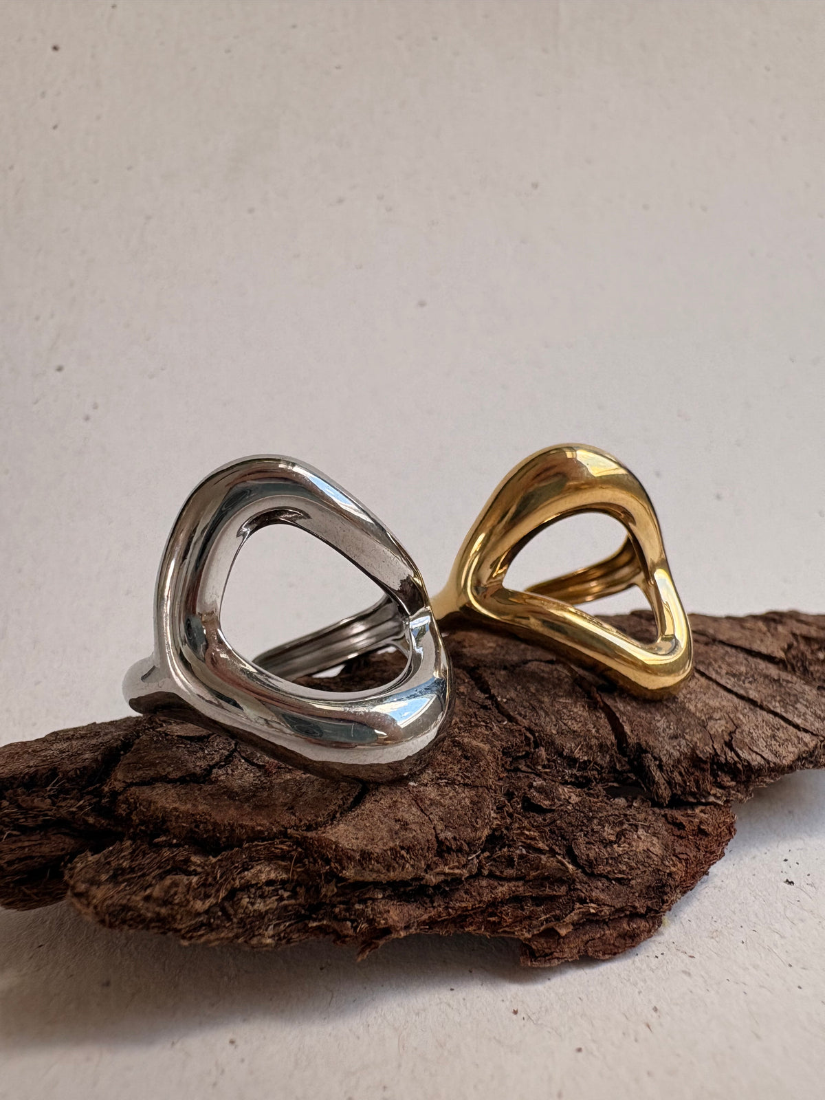 Madame Simone ring