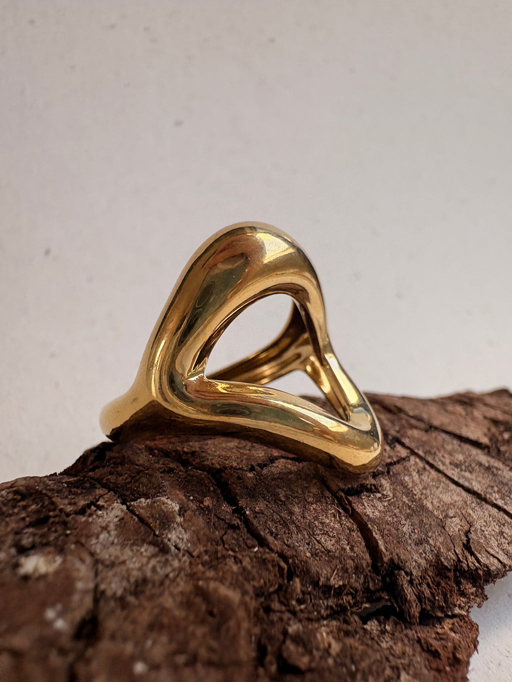 Madame Simone ring