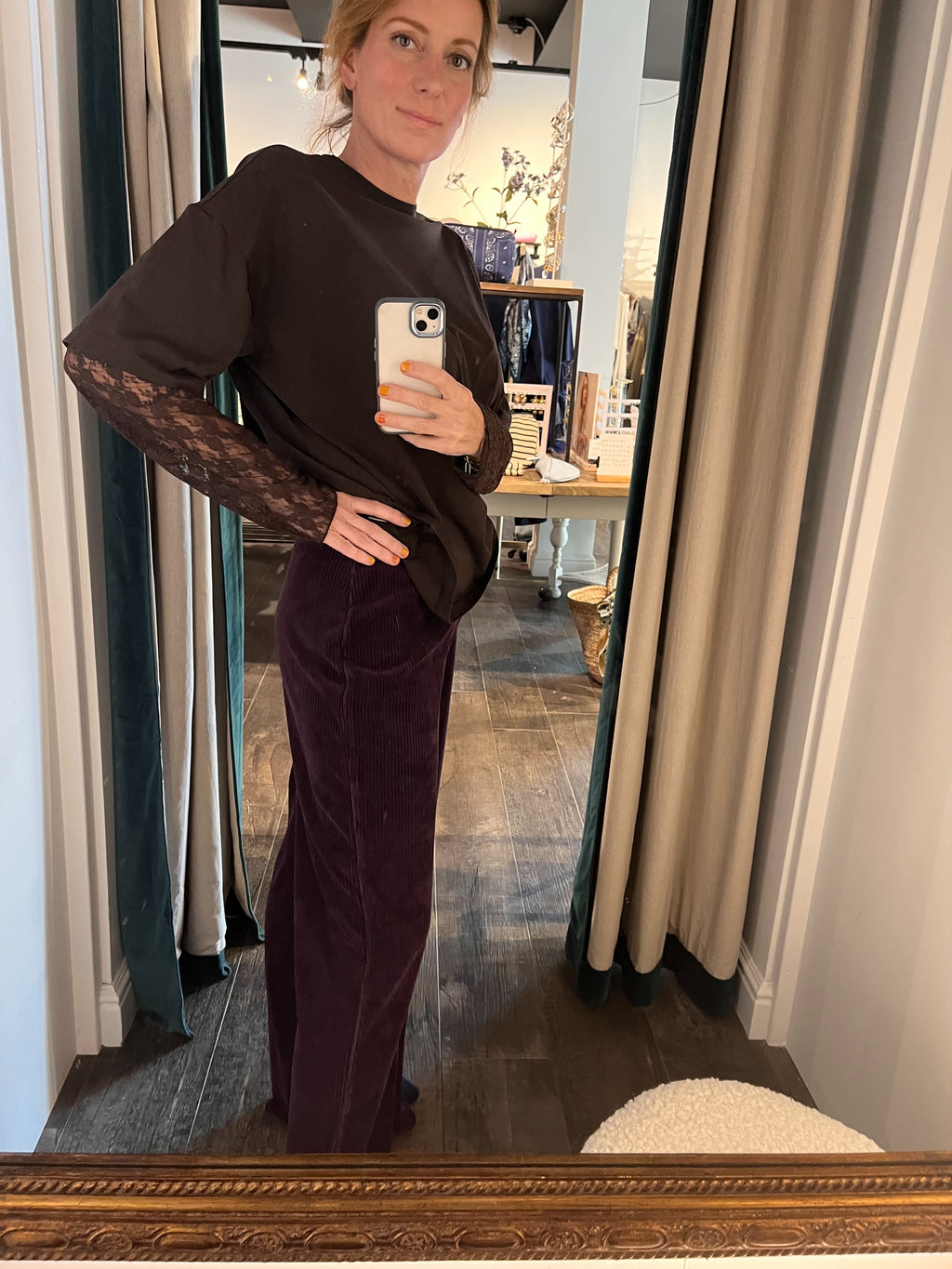 Corin broek - Edited