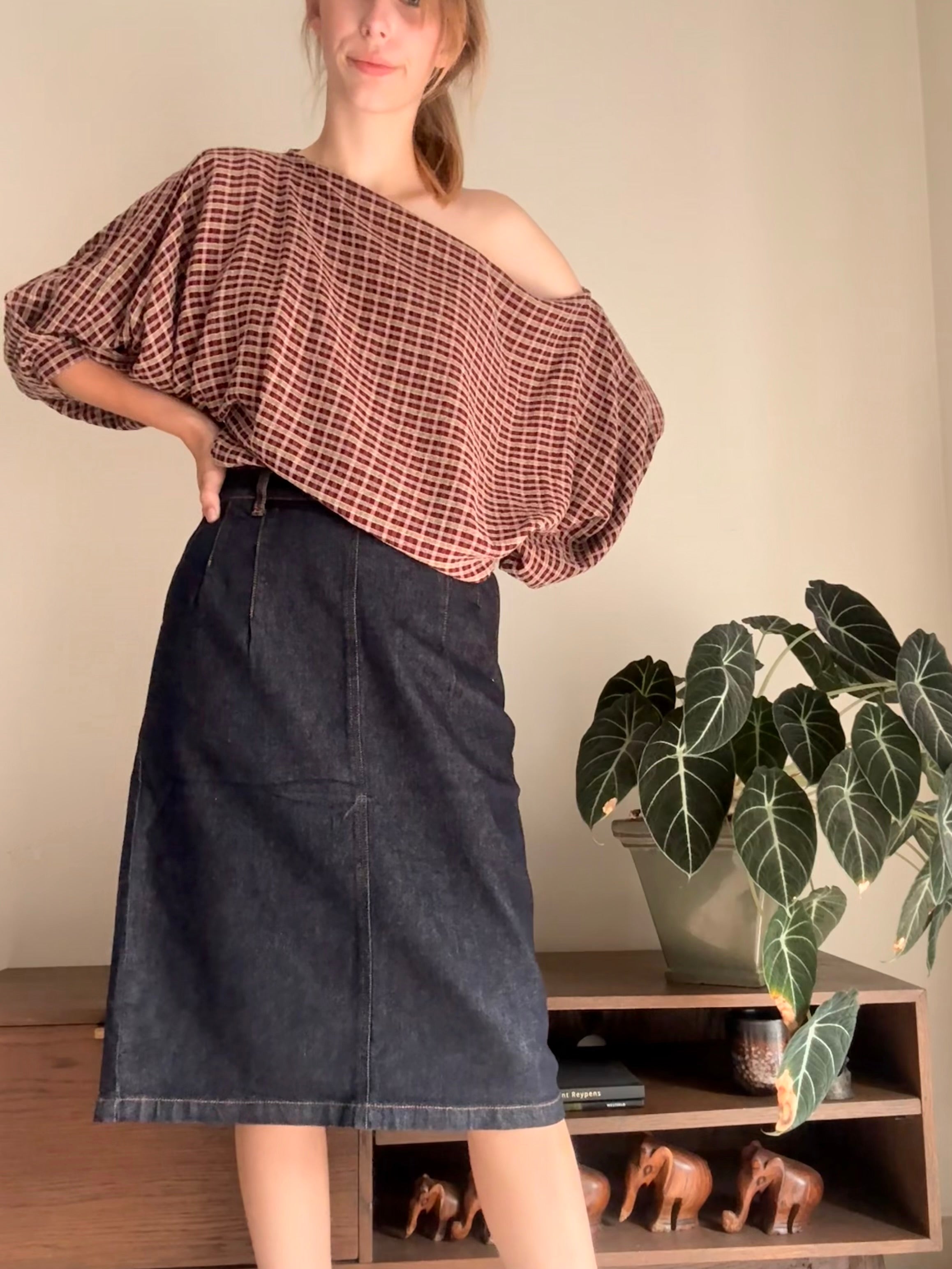 Cosette signature check blouse burgundy - Les Jumelles