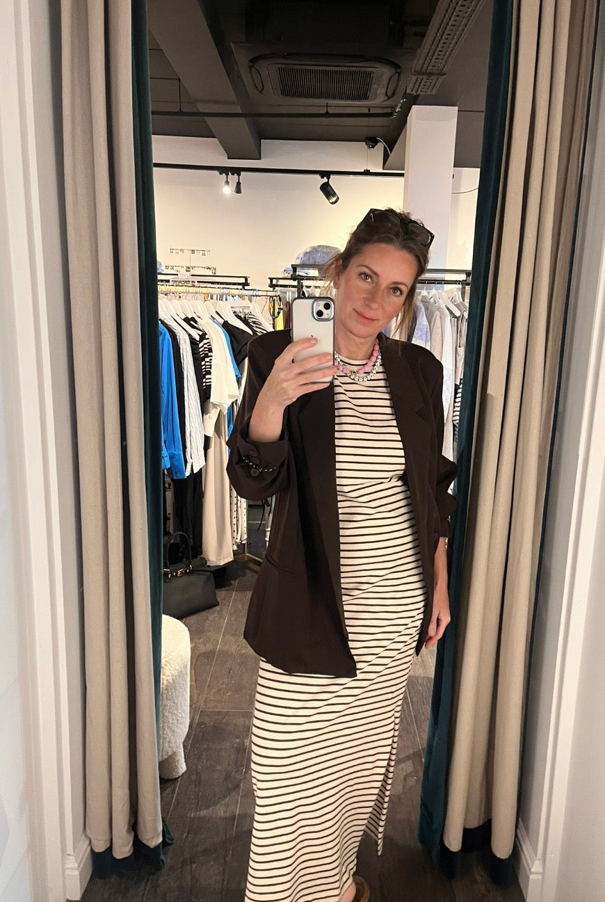 Denise jurk brown stripes  - Nathalie Vleeschouwer