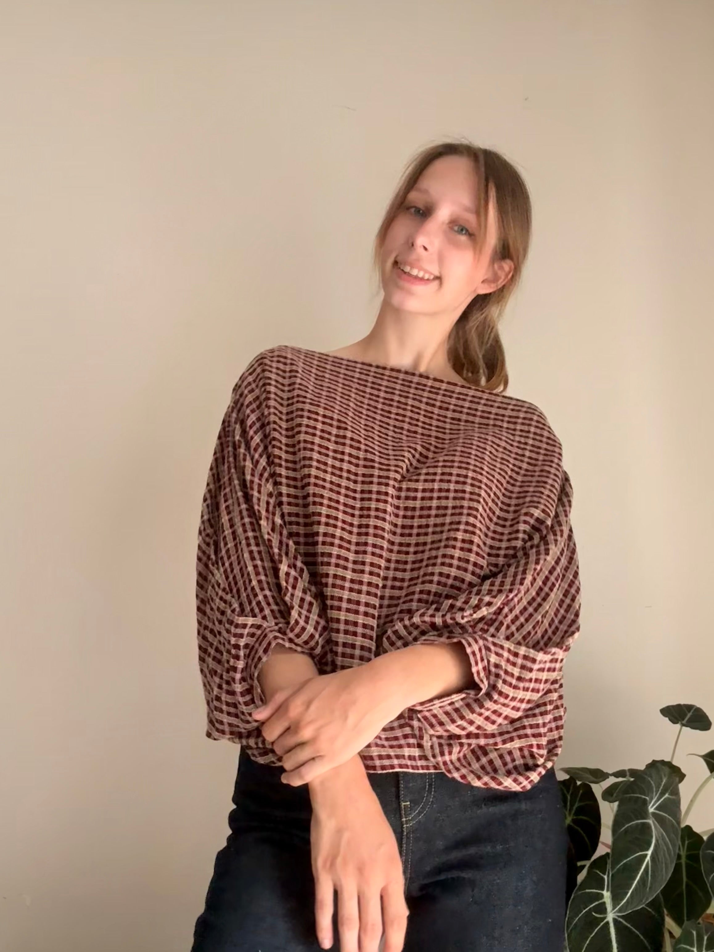 Cosette signature check blouse burgundy - Les Jumelles