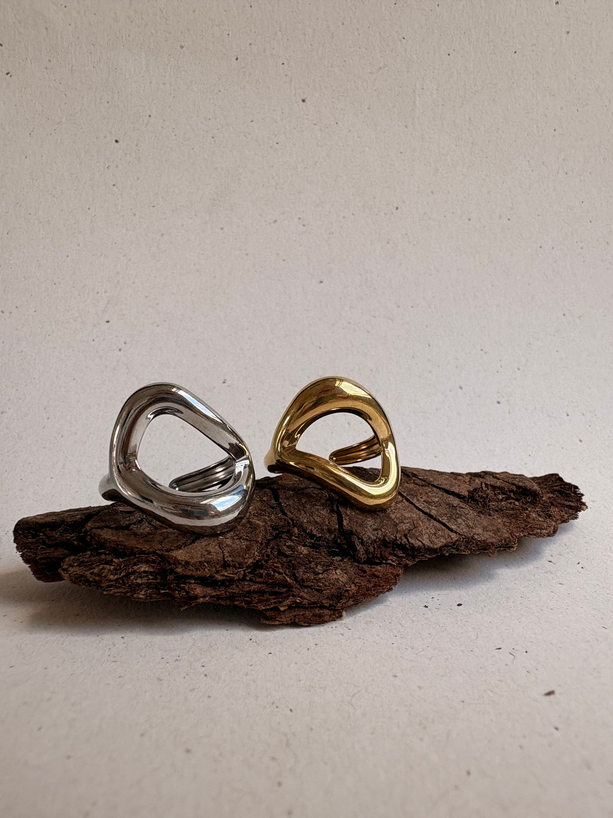 Madame Simone ring