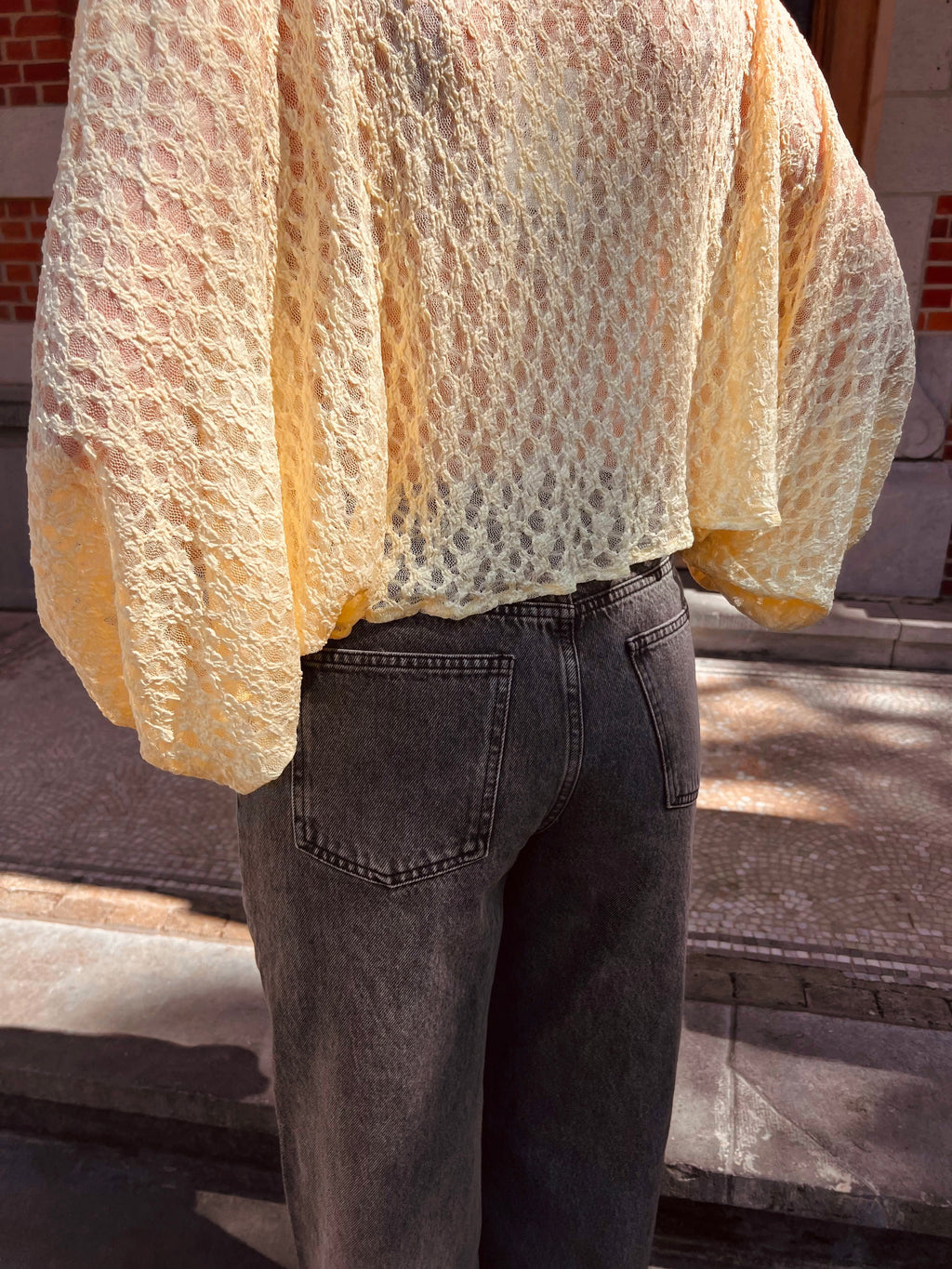 Monica lace blouse light yellow - Les Jumelles