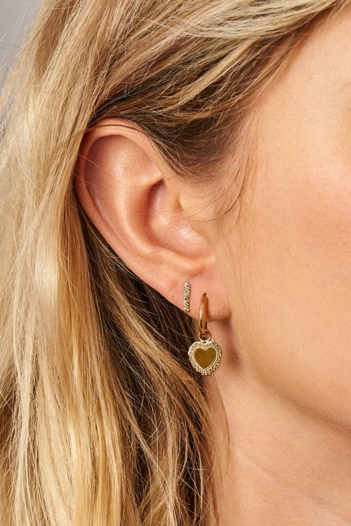 Love oorringen met klein hartvormige bedel - My jewellery