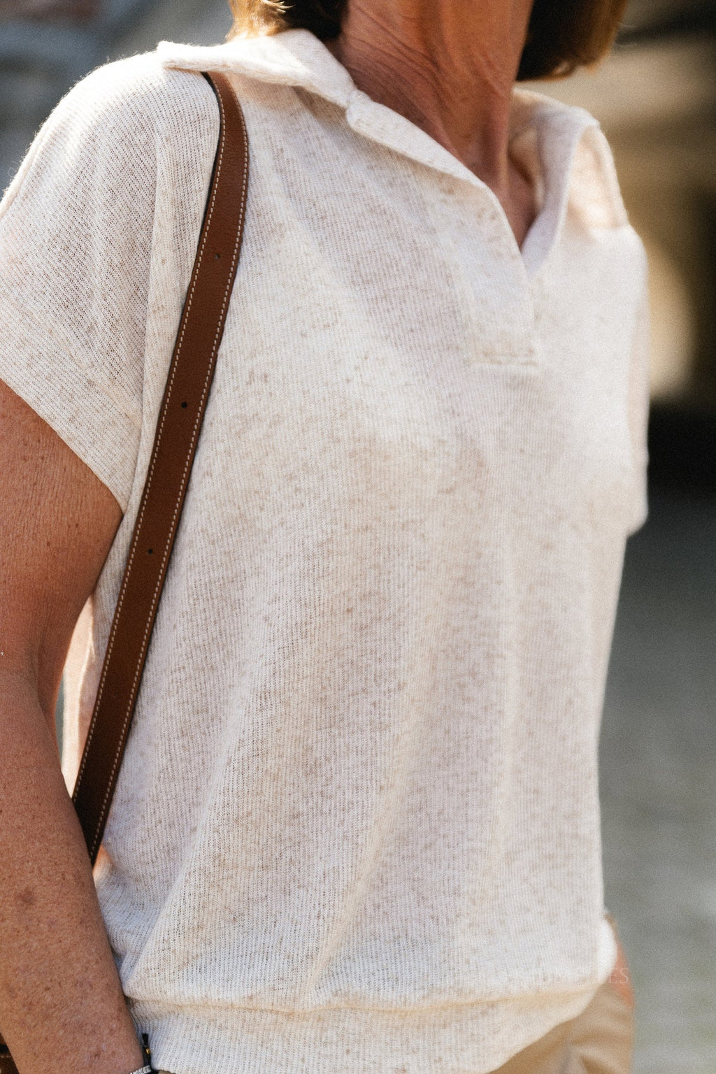 Leia polo t-shirt beige - Les Jumelles