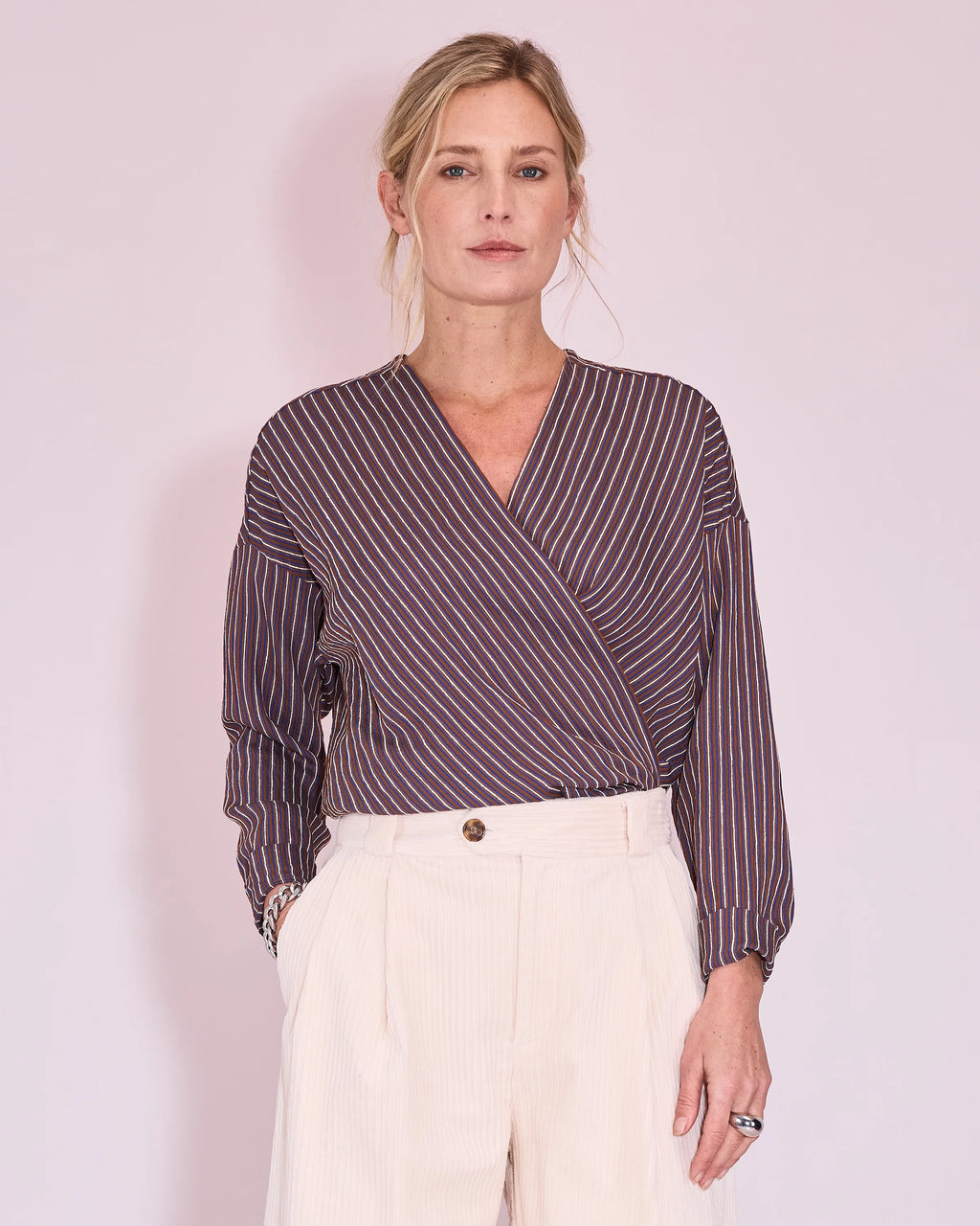 Joelle bouse stripes brown blue white - Nathalie Vleeschouwer