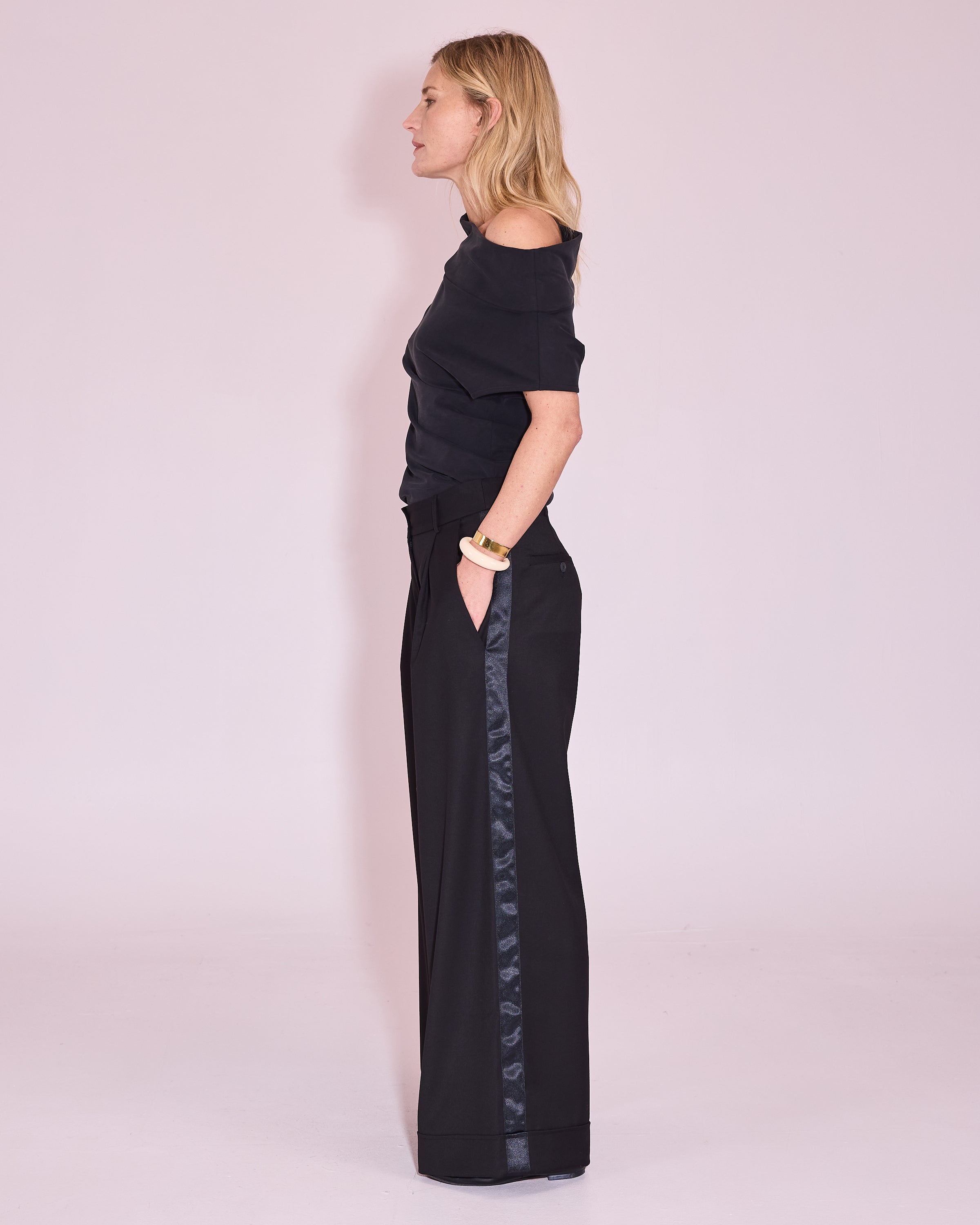 Jeni top off black - Nathalie Vleeschouwer