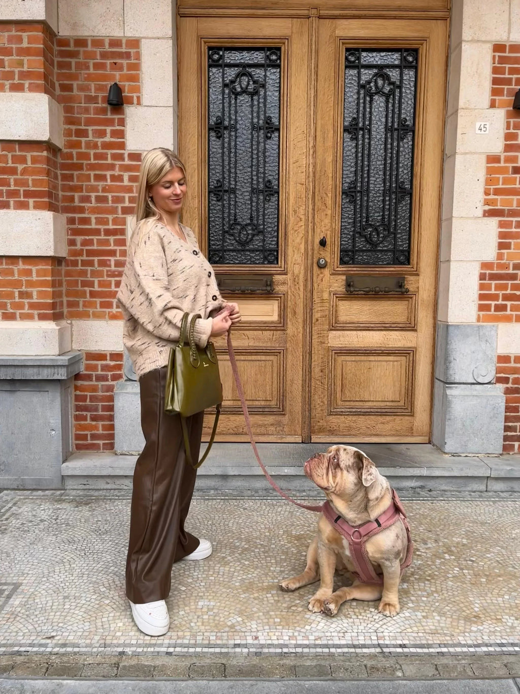 Lucie vest met knopen