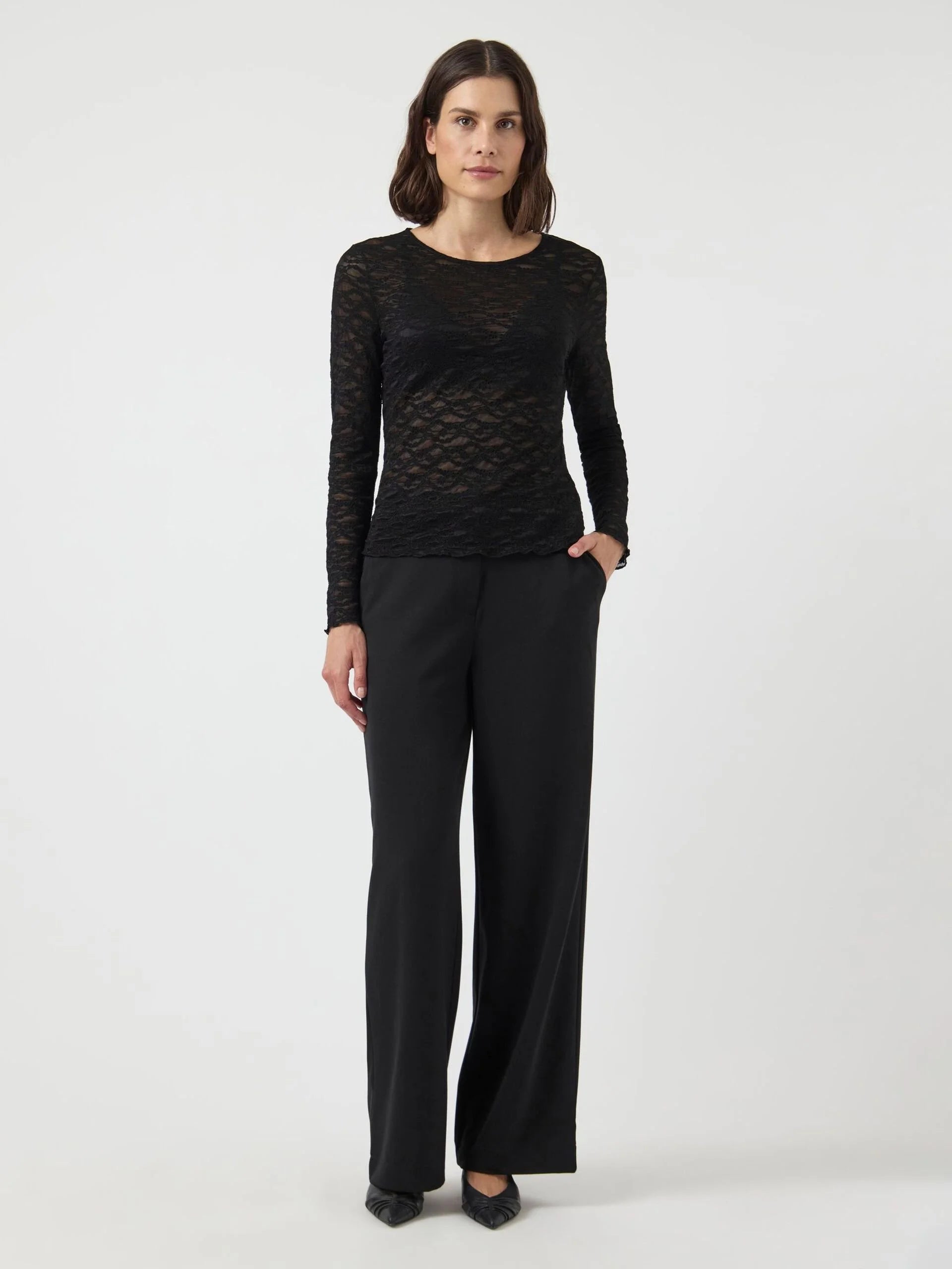 Yascara lace top - YAS