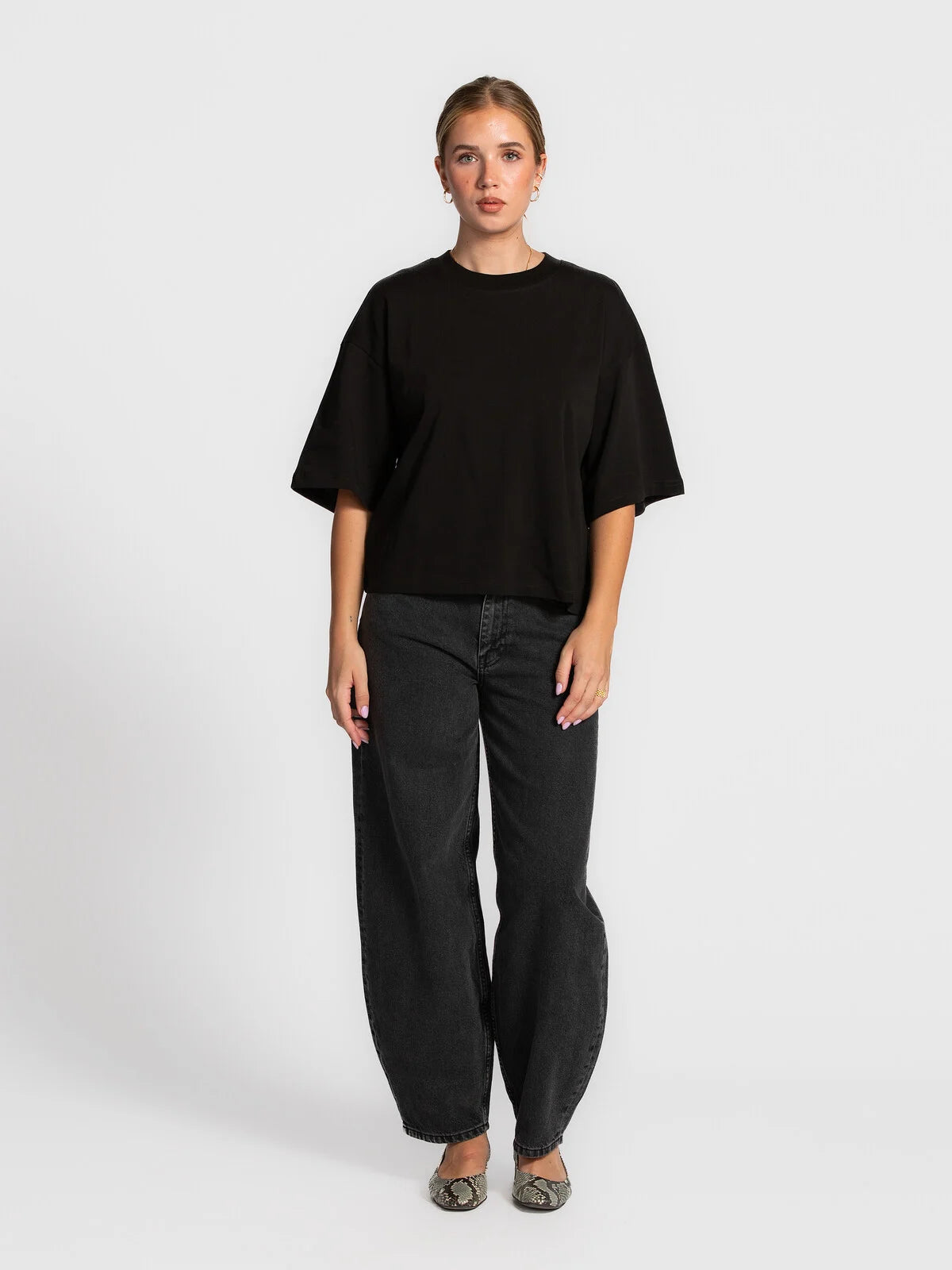 Tiara t-shirt black - Les Soeurs