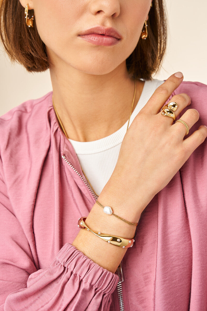 Bold bangle met twist en imitatieparels - My Jewellery