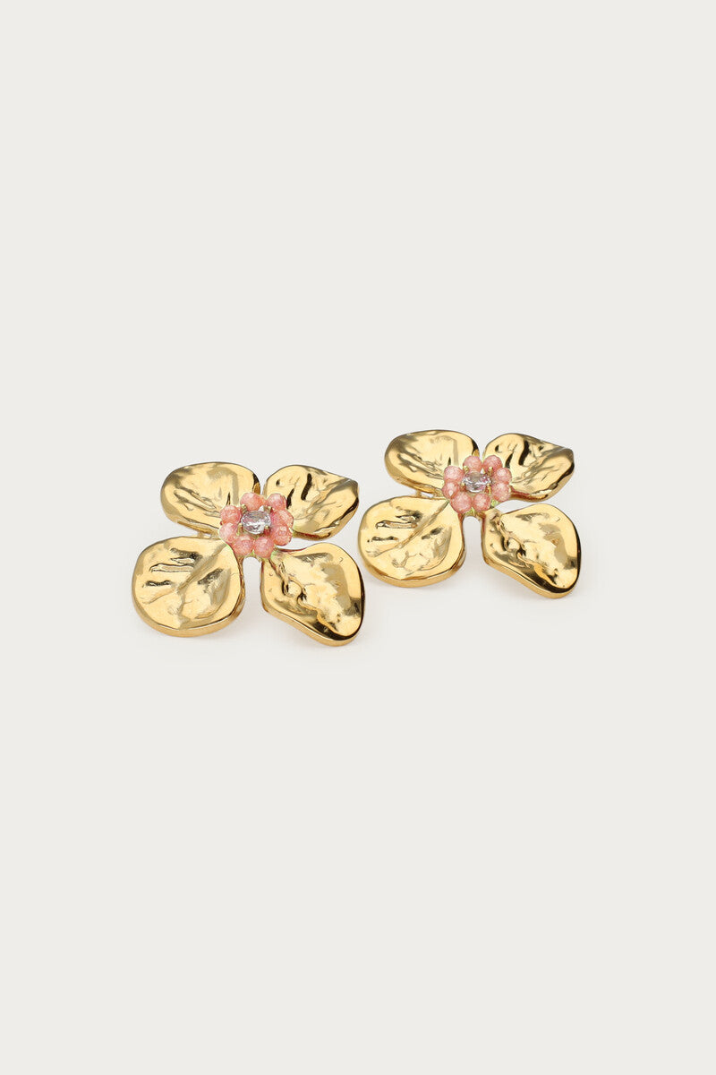 Oorhangers met bloem en beige kralen - My Jewellery