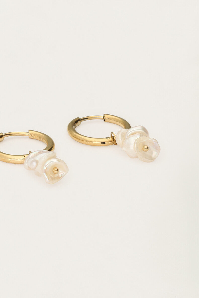 Oorringen met witte schelpen - My Jewellery
