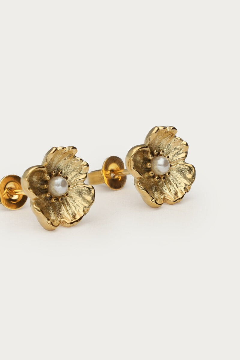 Studs met ranonkel bloem en imitatieparel - My Jewellery